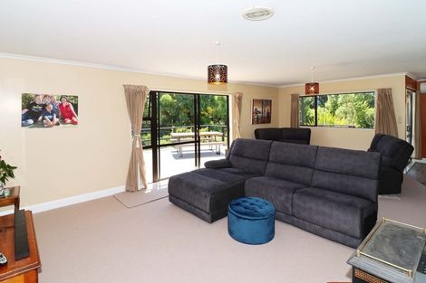 Photo of property in 137 Lees Pakaraka Road, Te Ore Ore, Masterton, 5886