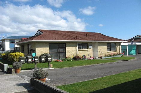 Photo of property in 1/30 Leighton Avenue, Waiwhetu, Lower Hutt, 5010