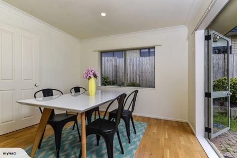 Photo of property in 12 Sophora Way, Albany, Auckland, 0632