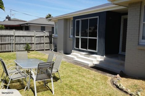 Photo of property in 1/148 Ngatai Road, Otumoetai, Tauranga, 3110
