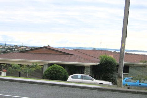 Photo of property in 166 Sandspit Road, Shelly Park, Auckland, 2014