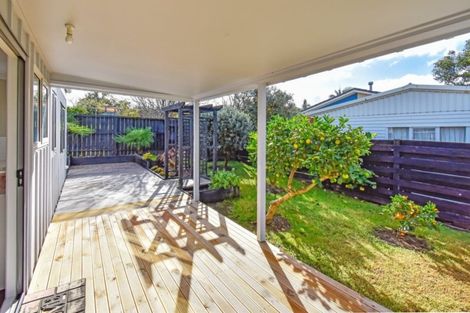 Photo of property in 45a Barnhill Crescent, Pahurehure, Papakura, 2113