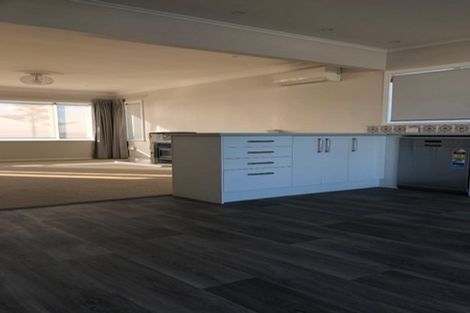 Photo of property in 97 The Esplanade, Westshore, Napier, 4110