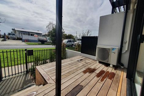 Photo of property in 6/19 Powell Street, Avondale, Auckland, 1026