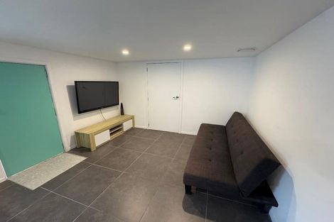 Photo of property in 3 Aspen Grove, Maungaraki, Lower Hutt, 5010