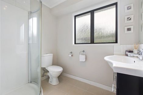 Photo of property in 8 Hamish Place, Sunnyhills, Auckland, 2010