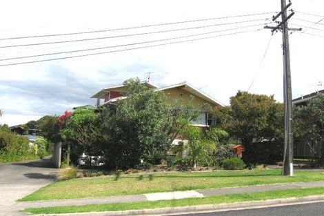 Photo of property in 1/8 Waiau Street, Torbay, Auckland, 0630