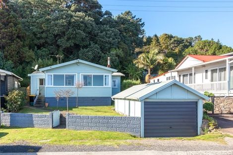 Photo of property in 378 Thames Coast Sh25 Road, Thornton Bay, Thames, 3575