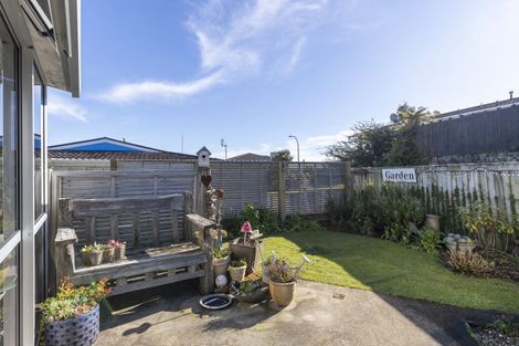 Photo of property in 3a Rossiter Crescent, Lynmouth, New Plymouth, 4310
