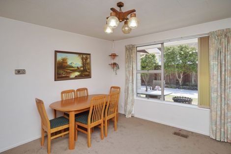 Photo of property in 4 De Ville Place, Burwood, Christchurch, 8061