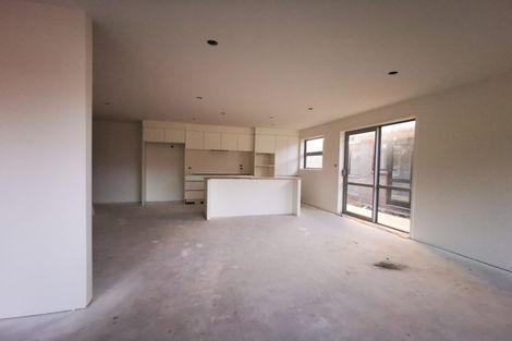 Photo of property in 9 Moemoea Avenue, Kumeu, 0810