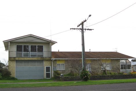 Photo of property in 105 Centennial Avenue, Waitara, 4320