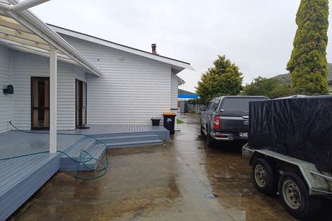 Photo of property in 404 Tremaine Avenue, Takaro, Palmerston North, 4412