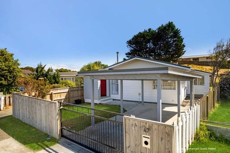Photo of property in 47 Bamber Street, Castlecliff, Whanganui, 4501