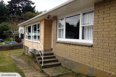 Photo of property in 161 Sievers Grove, Cannons Creek, Porirua, 5024