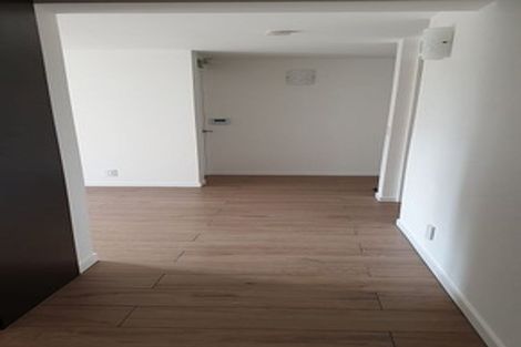 Photo of property in 12 Viridian Lane, Greenhithe, Auckland, 0632