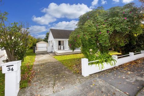 Photo of property in 34 Fraser Crescent, Elderslea, Upper Hutt, 5018