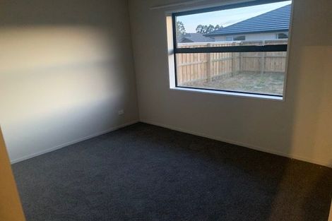 Photo of property in 8/28 Westgate Drive, Westgate, Auckland, 0614