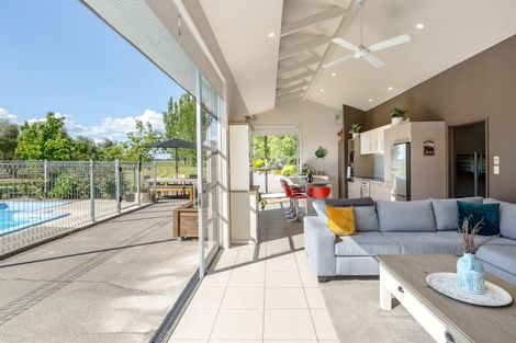 Photo of property in 138 Dakins Road, East Taratahi, Carterton, 5887