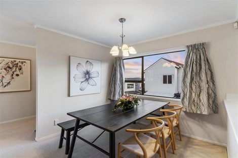 Photo of property in 2/26 Tui Glen Road, Birkenhead, Auckland, 0626