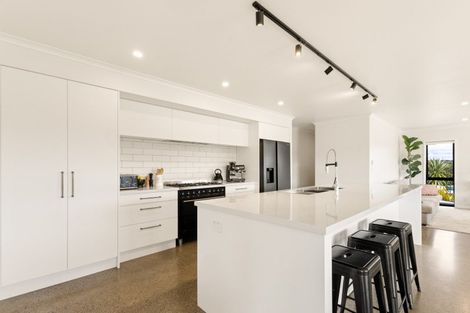 Photo of property in 3 Fernbird Grove, Kerikeri, 0294