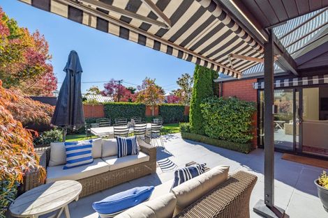 Photo of property in 24 Poynder Avenue, Merivale, Christchurch, 8014