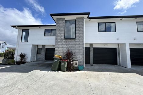 Photo of property in 2/26 May Street, Hamilton East, Hamilton, 3216