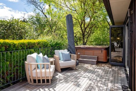 Photo of property in 5 Keith Sands Grove, Havelock North, 4130