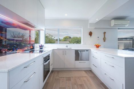 Photo of property in 2/3 Alyson Place, Stoke, Nelson, 7011