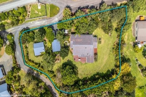 Photo of property in 15 Karaka Drive, Kerikeri, 0230
