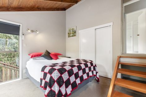 Photo of property in 11 Montressor Place, Howick, Auckland, 2014