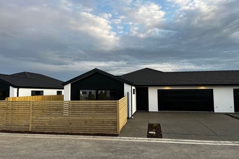 Photo of property in 7 Maple Lane, Rolleston, 7614