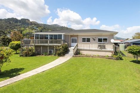 Photo of property in 39 West Crescent, Te Puru, Thames, 3575