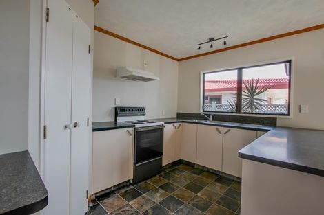 Photo of property in 93 Tait Drive, Greenmeadows, Napier, 4112