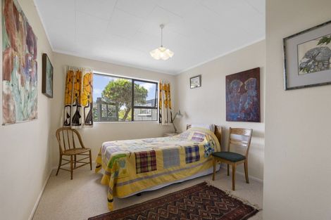 Photo of property in 8 La Salle Drive, Westown, New Plymouth, 4310