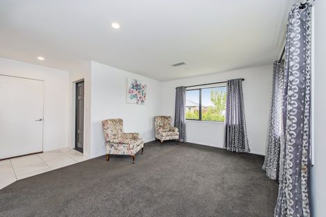 Photo of property in 5 Goodland Place, Rolleston, 7614