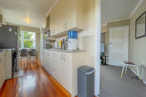 Photo of property in 5 Oxford Street, Tirau, 3410