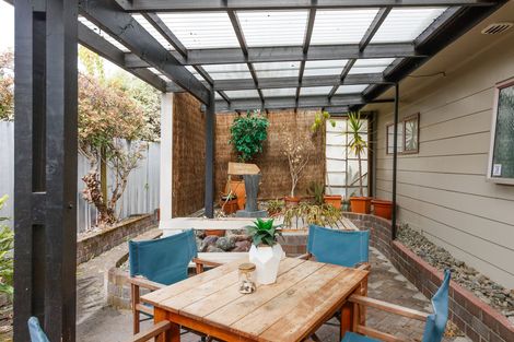 Photo of property in 6 Paradise Place, Milson, Palmerston North, 4414