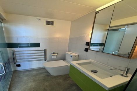 Photo of property in Qba Apartments, 1q/51 Webb Street, Mount Cook, Wellington, 6011