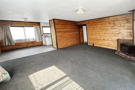 Photo of property in 22 Raupo Street, Castlecliff, Whanganui, 4501