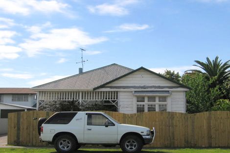 Photo of property in 14 Queens Road, Elgin, Gisborne, 4010