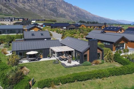 Photo of property in 56 Jacks Point Rise, Jacks Point, Queenstown, 9371
