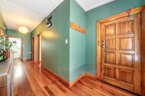 Photo of property in 49 Ribble Street, Island Bay, Wellington, 6023