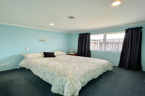 Photo of property in 17 Phar Lap Grove, Trentham, Upper Hutt, 5018