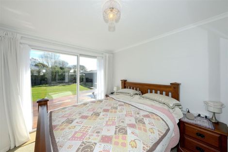 Photo of property in 15 Morley Street, Bryndwr, Christchurch, 8053