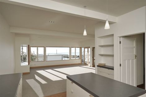 Photo of property in 75 Moncks Spur Road, Redcliffs, Christchurch, 8081