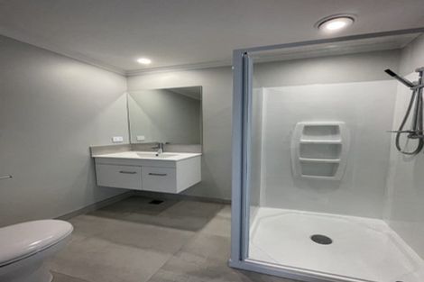 Photo of property in 74 Papatupu Way, Kumeu, 0810