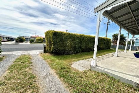Photo of property in 56 James Street, Balclutha, 9230