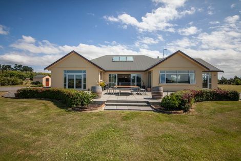 Photo of property in 86 Currins Road, Linton, Palmerston North, 4472