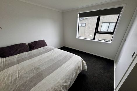 Photo of property in 17 Discovery Place, Marfell, New Plymouth, 4310